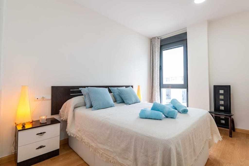 Apartamento Moderno Tranquilo Con Piscina Y Jardin دينايا المظهر الخارجي الصورة
