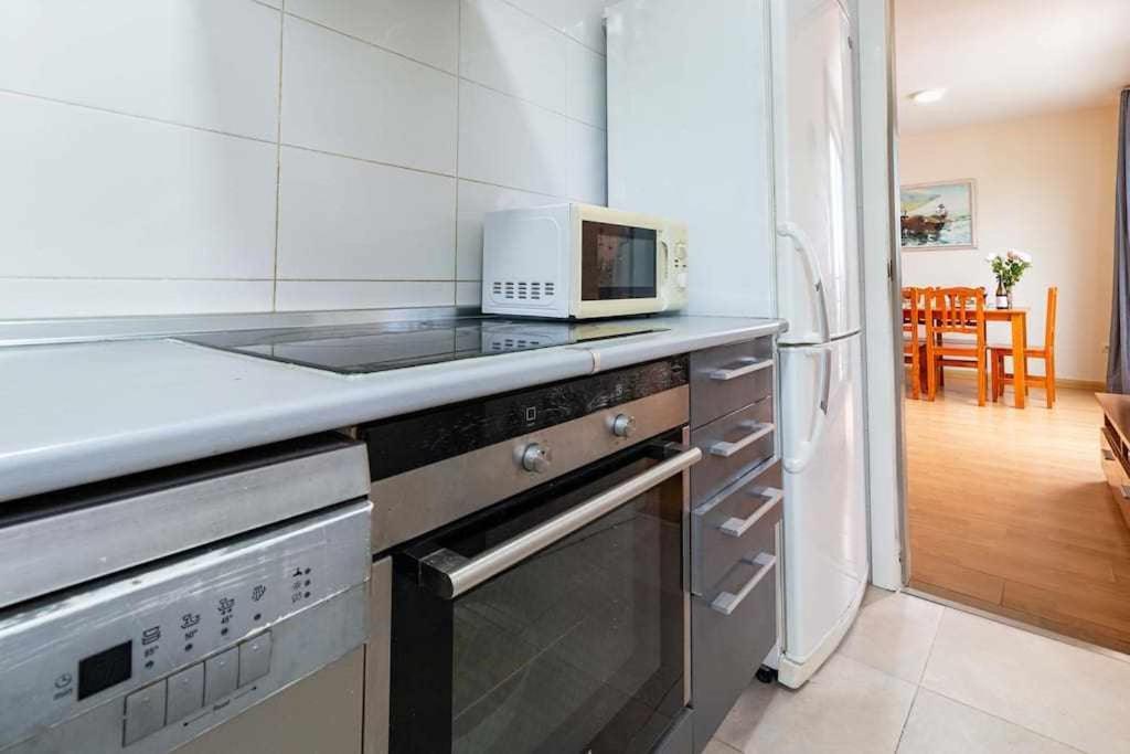 Apartamento Moderno Tranquilo Con Piscina Y Jardin دينايا المظهر الخارجي الصورة